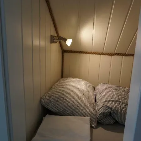 Daire Varanger Fisherman's Shed *